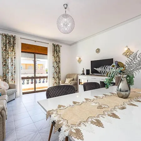 Apartment New Sunset Haven In Gale-2br With Big Terrace